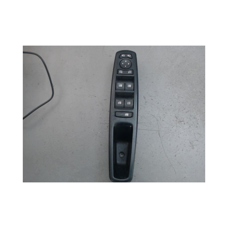 COMMANDE LEVE-GLACE PORTE AVG RENAULT MEGANE