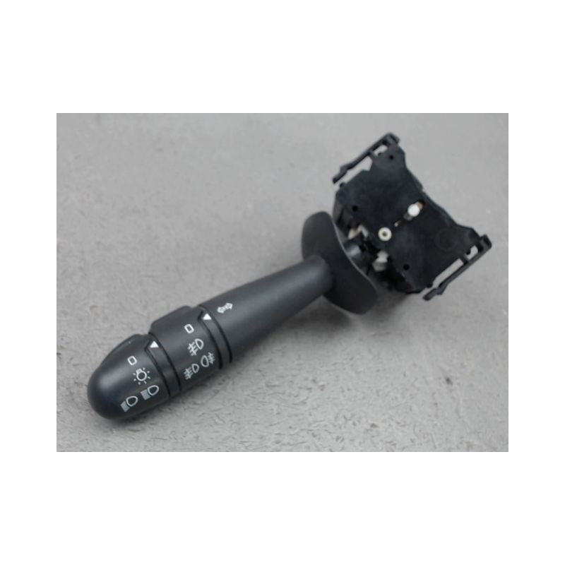 COMMANDE CLIGNOTANT RENAULT VEL SATIS