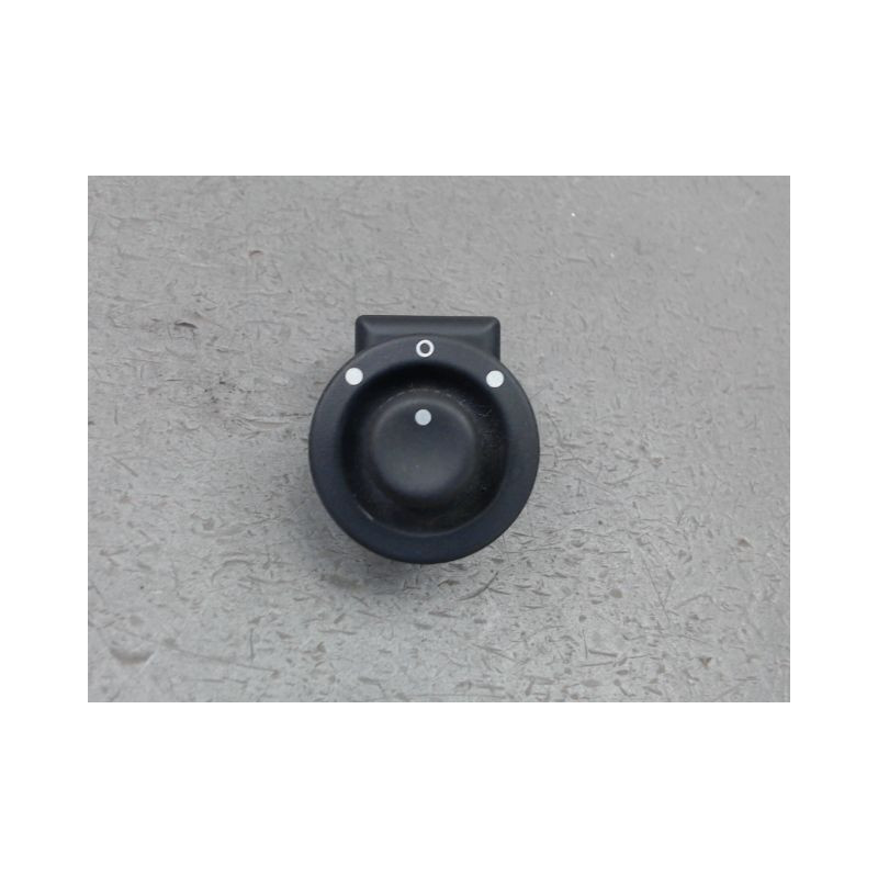 COMMANDE RETROVISSEUR EXTERIEUR ELECTRIQUE RENAULT VEL SATIS