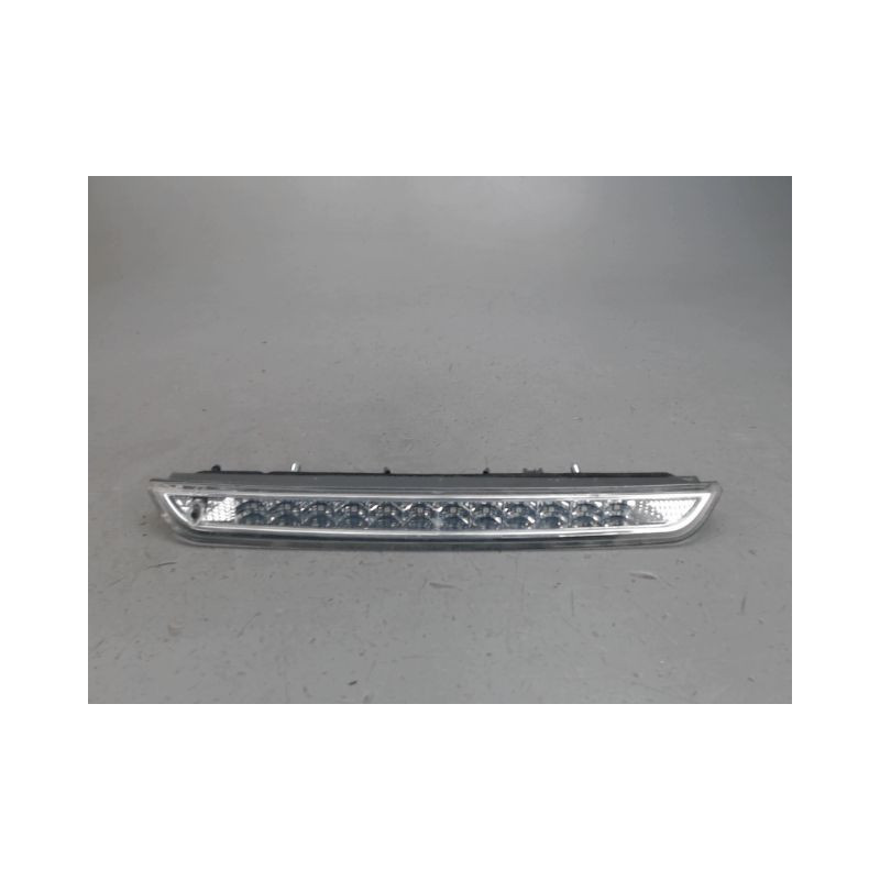 FEUX STOP SUPPLEMENTAIRE PEUGEOT 308