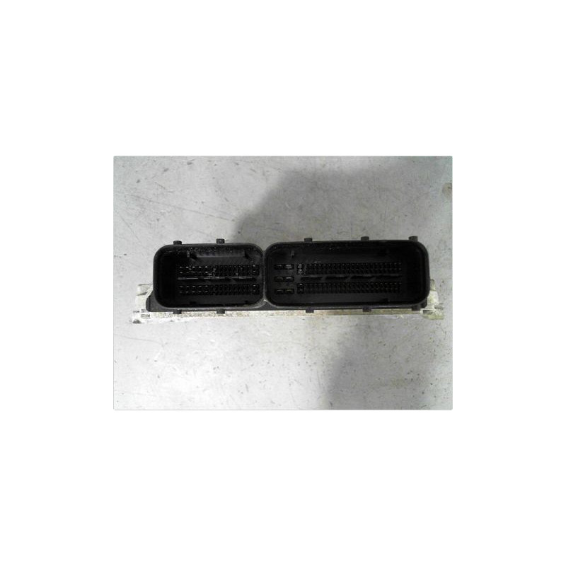 CALCULATEUR MOTEUR OPEL MERIVA 2006-2010