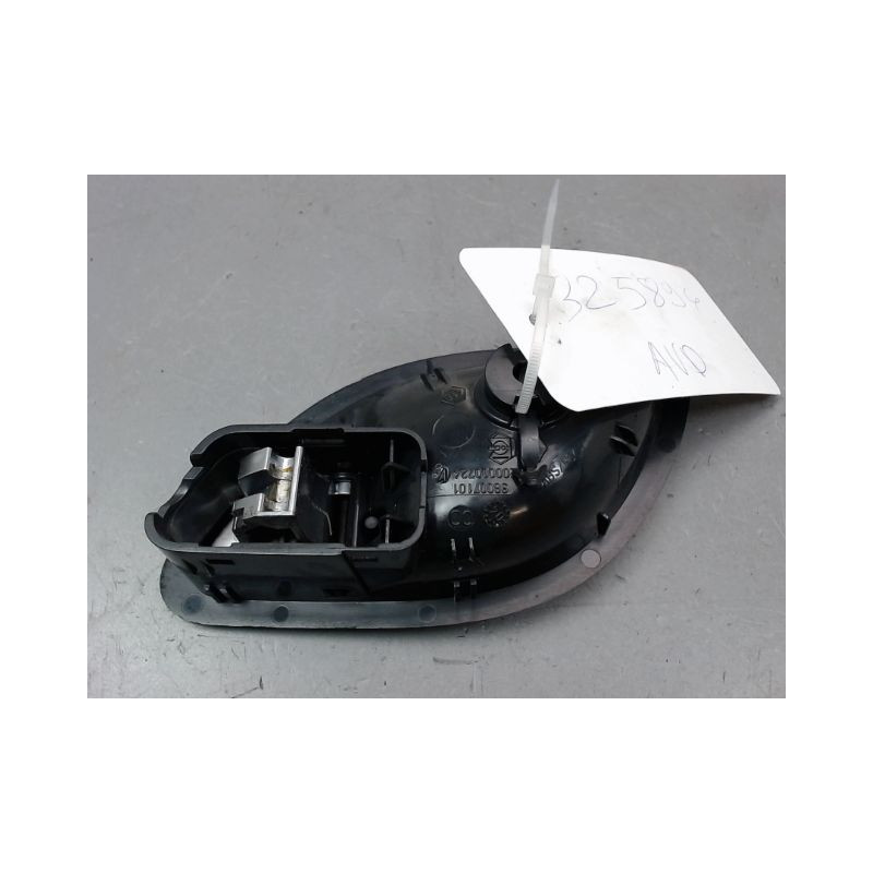 POIGNEE INTERIEURE PORTE AVANT DROIT RENAULT ESPACE MONOSP. IV Phase 1 2002-2006