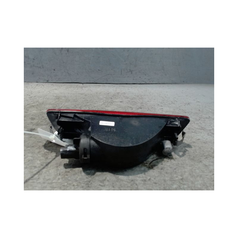 FEU BROUILLARD CENTRAL ARRIERE NISSAN MICRA 2009-
