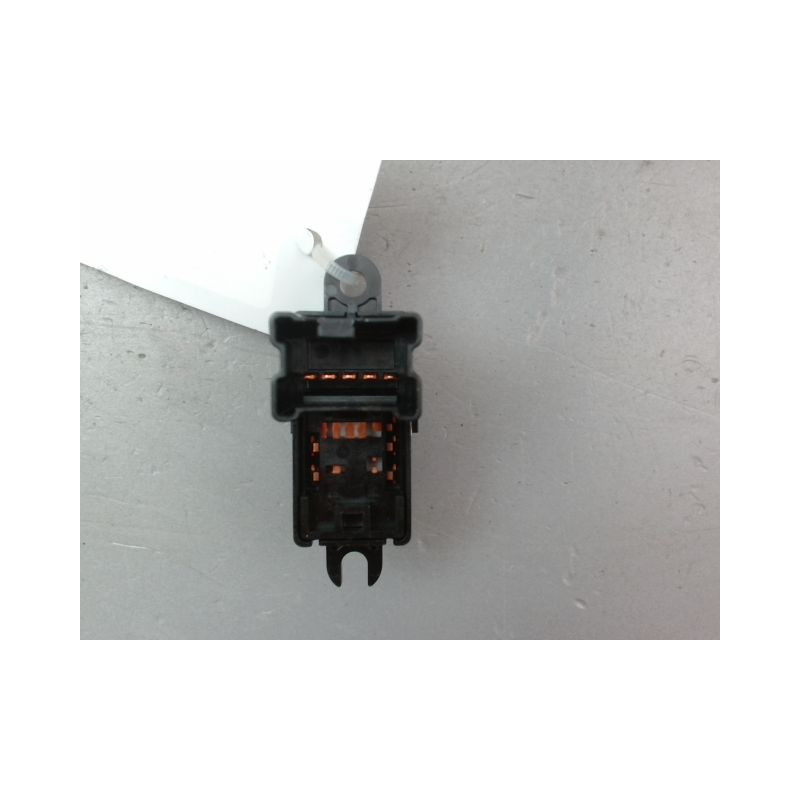 COMMANDE LEVE-GLACE PORTE ARD NISSAN JUKE Phase 1 2010-...