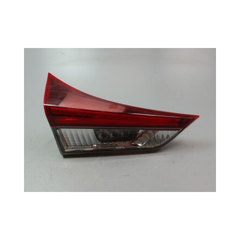 FEU ARRIERE INTERIEUR GAUCHE TOYOTA AURIS 2010-
