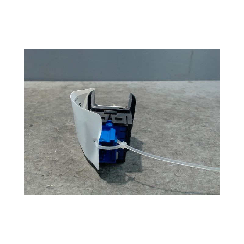 INTERIEUR COMMANDE FREIN A MAIN CITROEN BERLINGO FOURGON 2008-