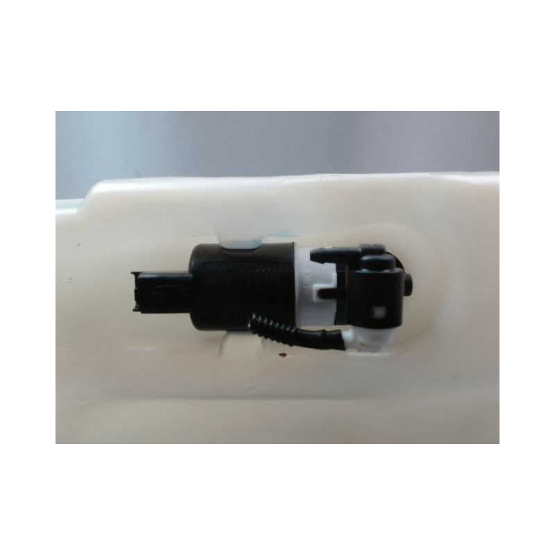 RESERVOIR LAVE-GLACE AVANT RENAULT MEGANE BREAK III Phase 2 2012-2014