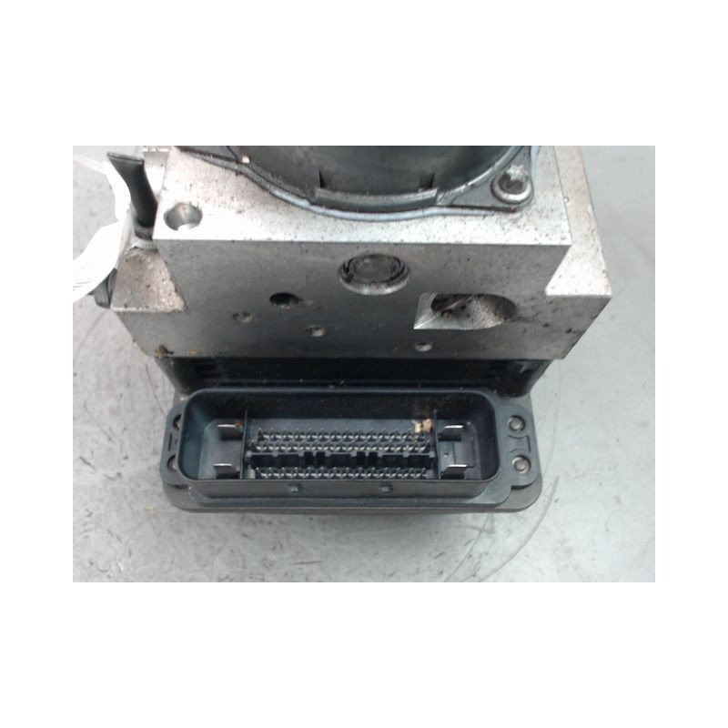 UNITE HYDRAULIQUE ABS MERCEDES CLS