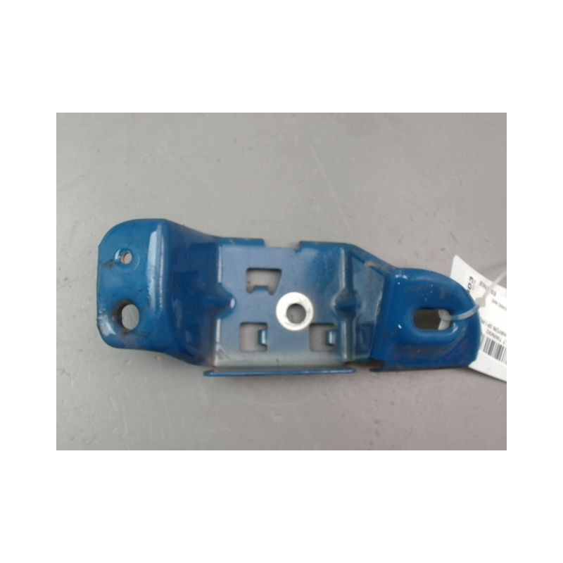 SUPPORT PARE-CHOC AVG RENAULT TWINGO I Phase 3 2000-2007