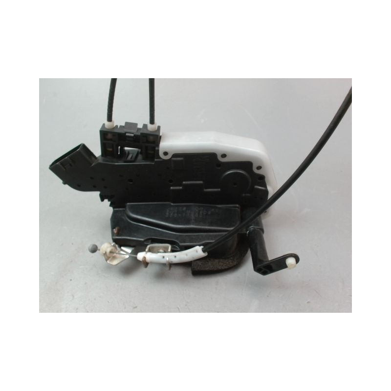 SYSTEME CONDAMNATION AVANT GAUCHE NISSAN JUKE Phase 1 2010-...