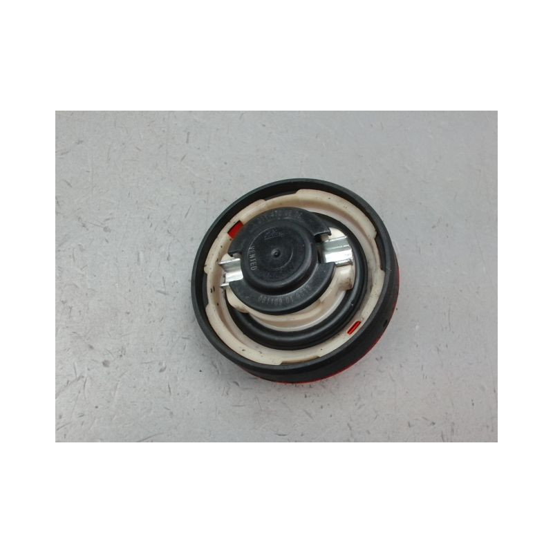 BOUCHON RESERVOIR A CARBURANT MERCEDES CLASSE C BERL. III Phase 1 (204) 2007-2010