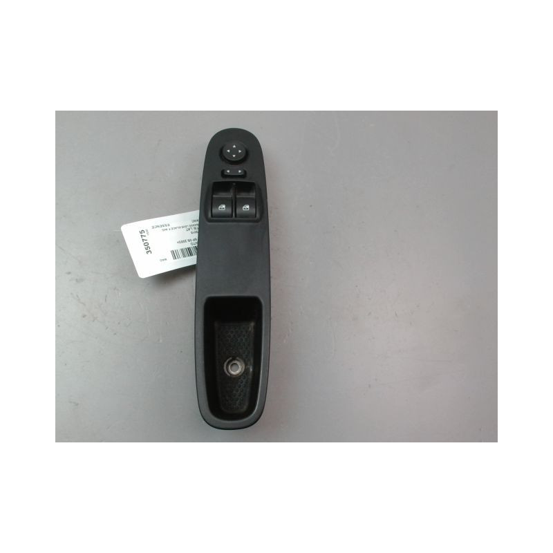 COMMANDE LEVE-GLACE PORTE AVG FIAT PUNTO 2003-