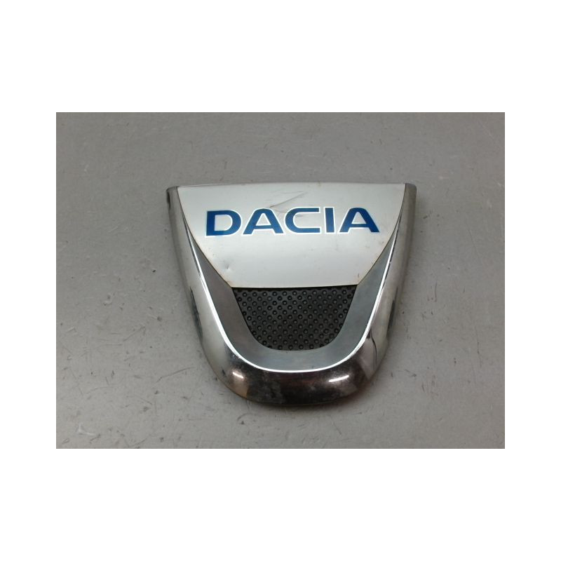 SIGLE CALANDRE DACIA SANDERO I 2008-2012