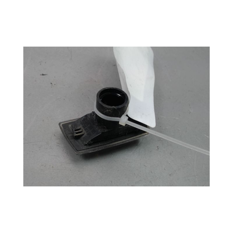 REPETITEUR AILE DROIT OPEL ASTRA GTC III Phase 1 (H) 2005-2006