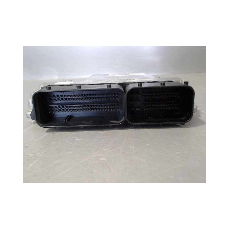 CALCULATEUR MOTEUR BMW SERIE 1 (E81) 2007-2011