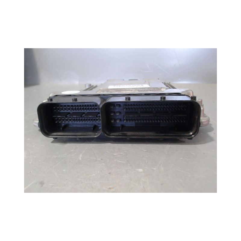 CALCULATEUR MOTEUR AUDI A5 COUPE 07-11