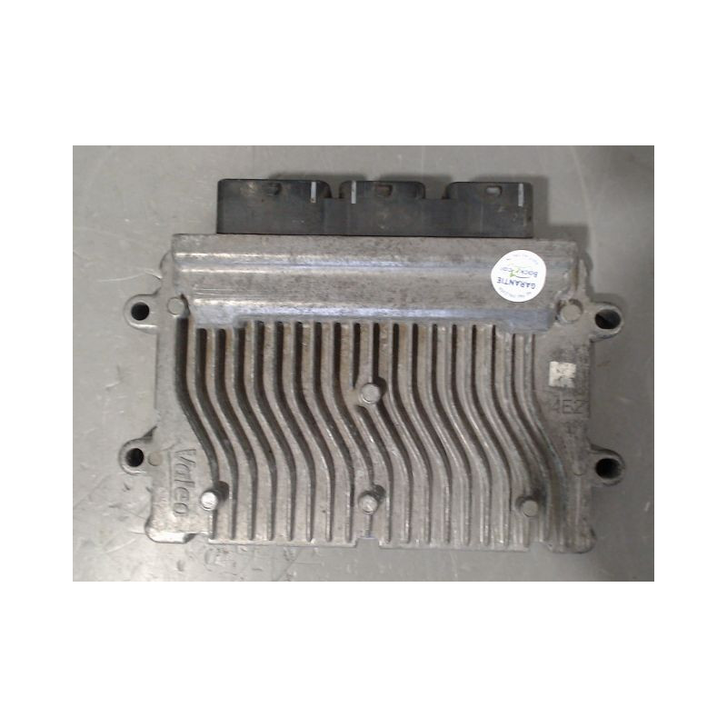 CALCULATEUR MOTEUR PEUGEOT 206+ 09-13
