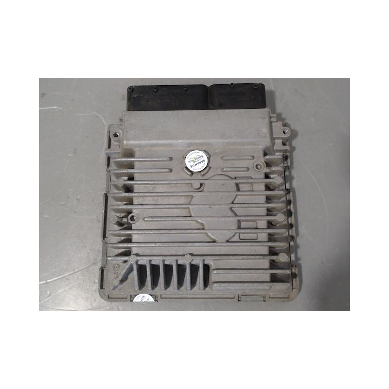 CALCULATEUR MOTEUR SKODA FABIA II PH2 10 -14