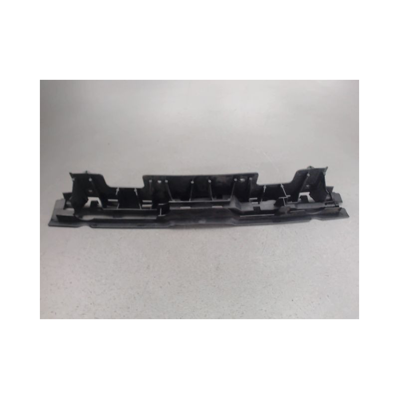 SUPPORT CENTRAL PARE-CHOC ARRIERE  RENAULT CLIO