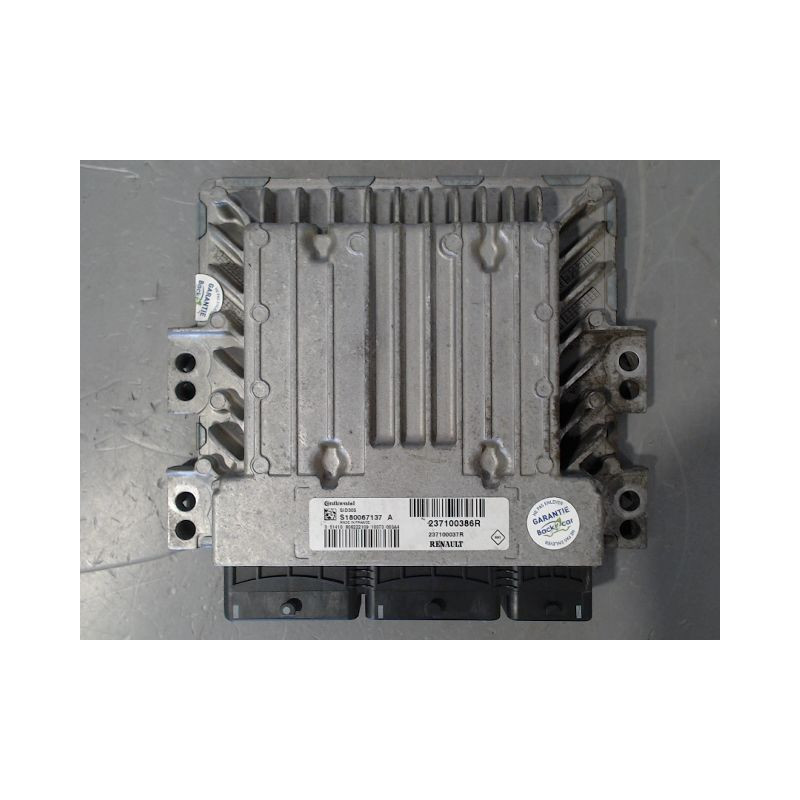 CALCULATEUR MOTEUR RENAULT MEGANE