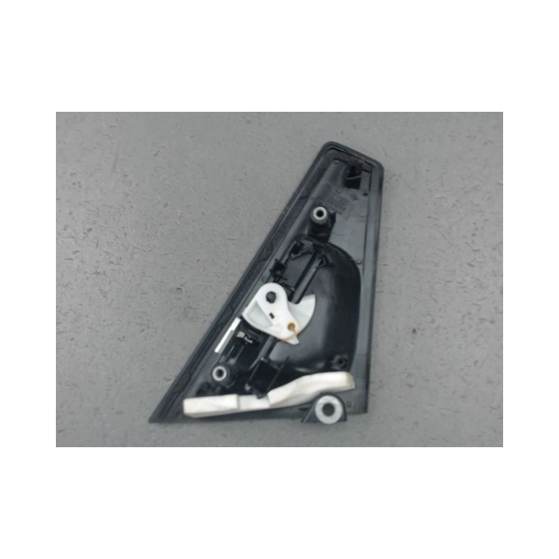 POIGNEE EXTERIEURE PORTE ARRIERE DROIT RENAULT CLIO