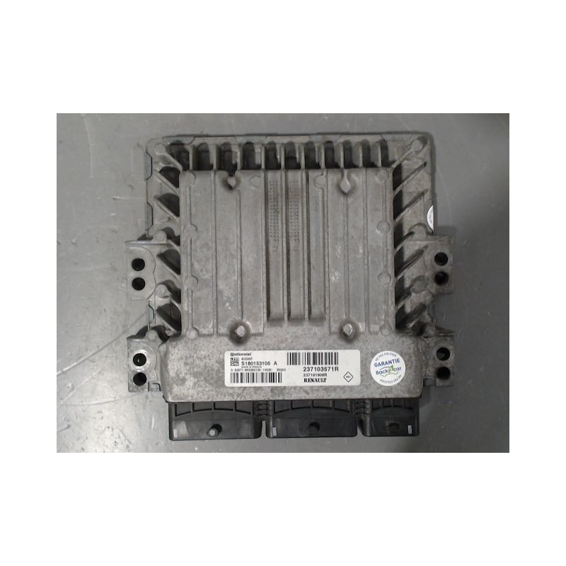 CALCULATEUR MOTEUR RENAULT MEGANE