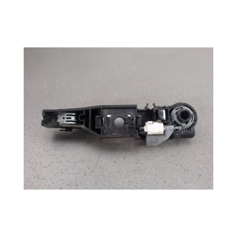 POIGNEE EXTERIEURE PORTE ARRIERE DROIT RENAULT CLIO