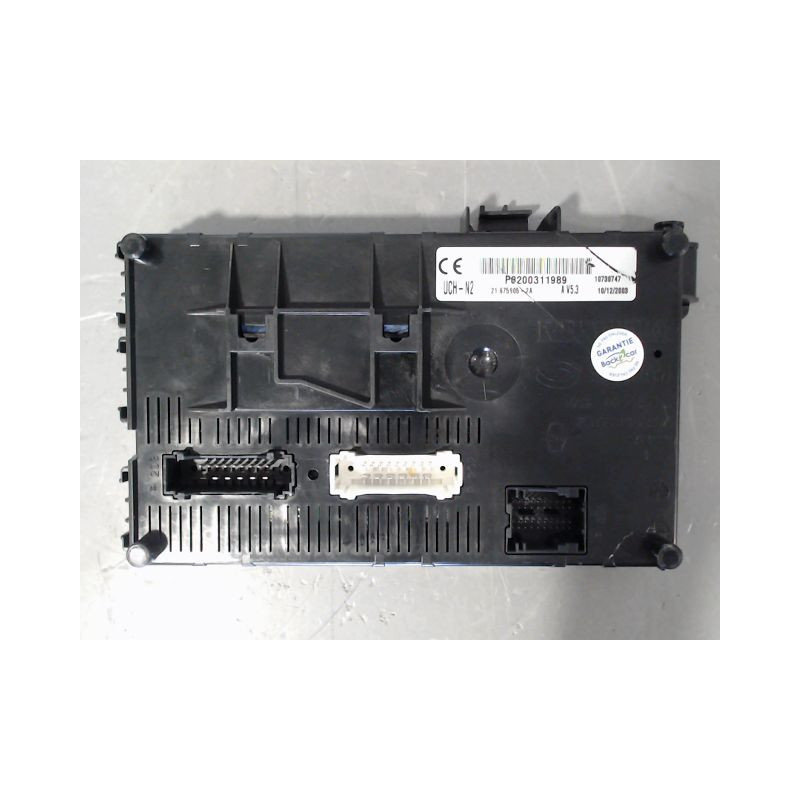 BOITIER GESTION HABITACLE RENAULT CLIO