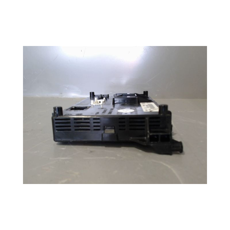 BOITIER GESTION HABITACLE RENAULT CLIO