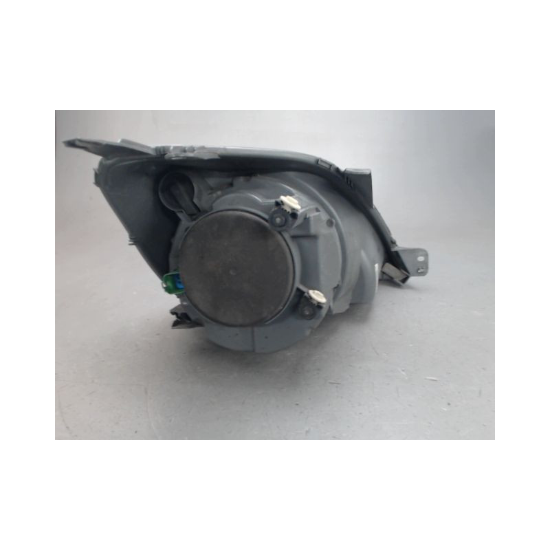 PHARE GAUCHE FORD FIESTA