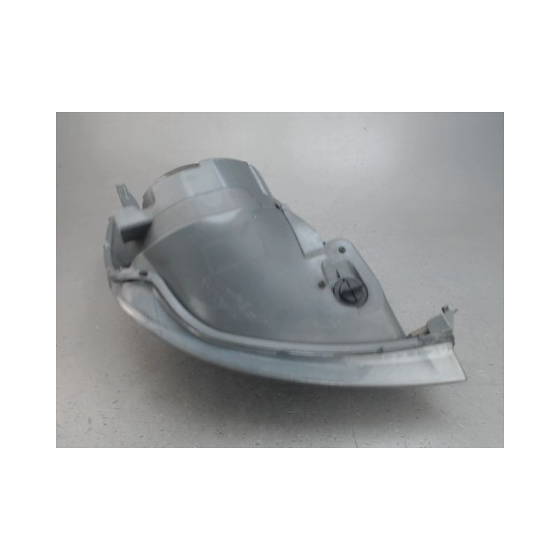 PHARE GAUCHE FORD FIESTA