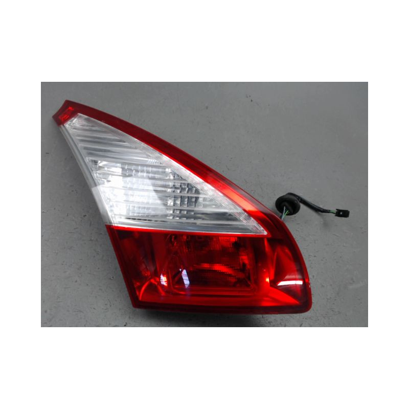 FEU ARRIERE INTERIEUR GAUCHE RENAULT MEGANE