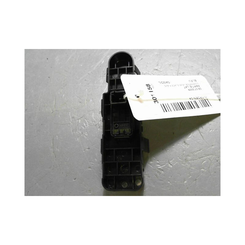 COMMANDE LEVE-GLACE PORTE AVD CITROEN C4