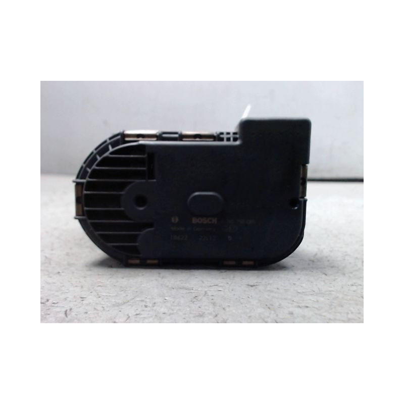 BOITIER PAPILLON PEUGEOT 206 5P