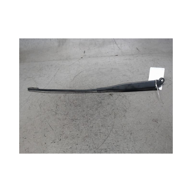 BRAS ESSUIE-GLACE AVANT DROIT MERCEDES CLASSE A 2001 -