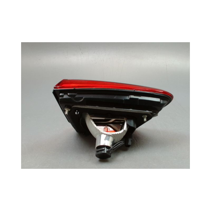 FEU ARRIERE INTERIEUR DROIT RENAULT KADJAR BREAK 2015-...