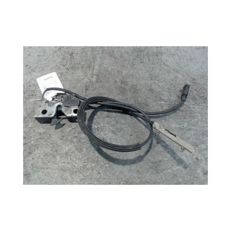 SERRURE CAPOT VOLKSWAGEN GOLF