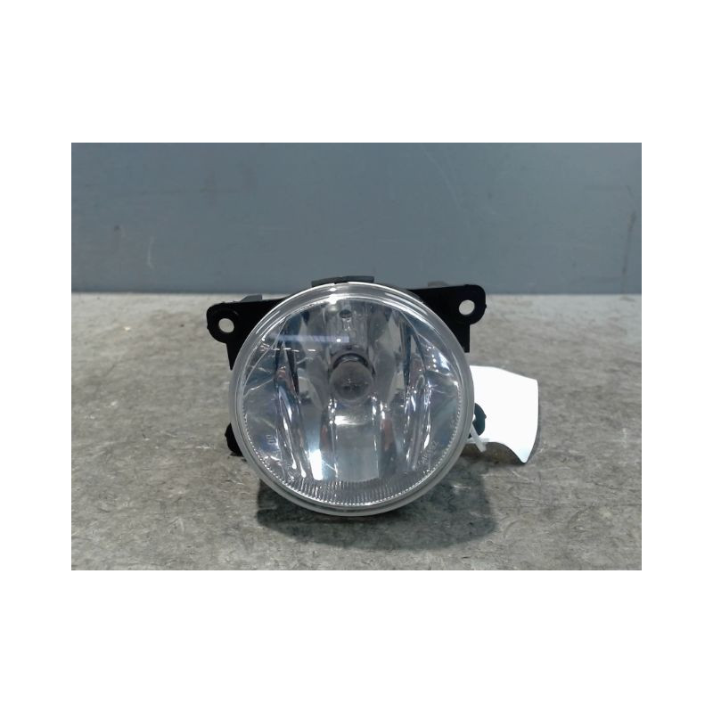 PHARE ANTIBROUILLARD AVANT GAUCHE PEUGEOT 208