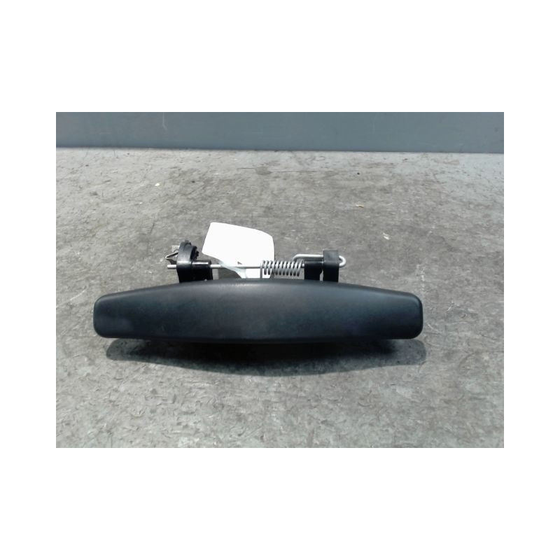 POIGNEE EXTERIEURE PORTE AVANT DROIT DACIA SANDERO 2008-