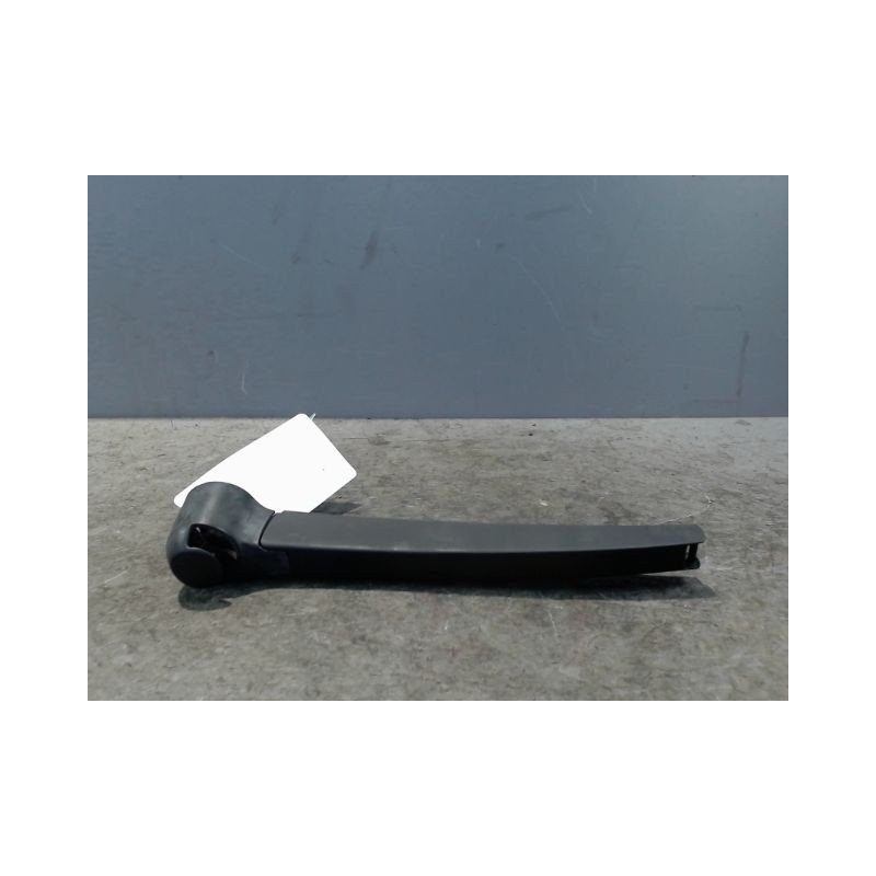 BRAS ESSUIE-GLACE ARRIERE VOLKSWAGEN GOLF VI 2008-