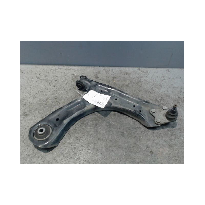 TRIANGLE INFERIEUR AVANT DROIT AUDI S1