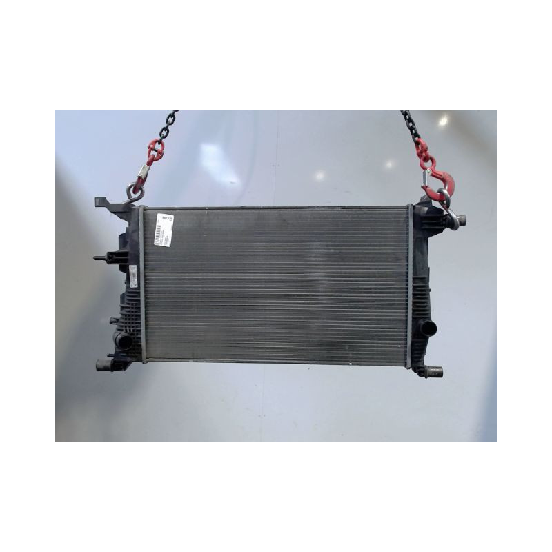 RADIATEUR RENAULT SCENIC III 2009-