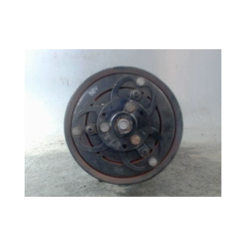 COMPRESSEUR AIR CONDITIONNE RENAULT CLIO IV