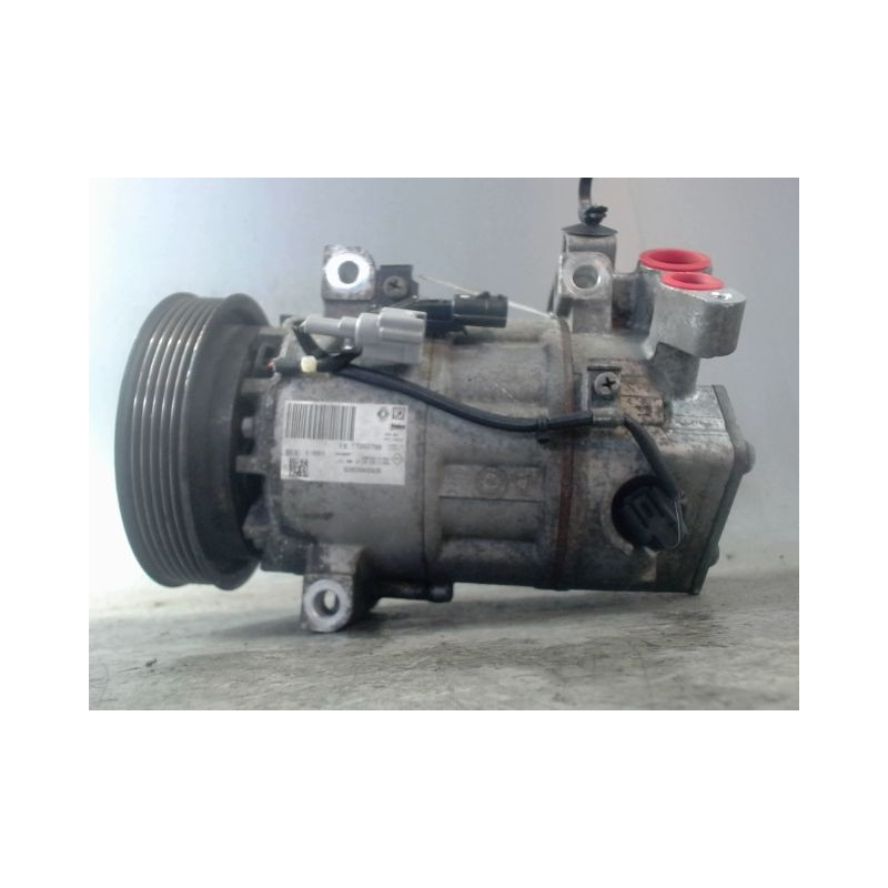 COMPRESSEUR AIR CONDITIONNE RENAULT CLIO IV