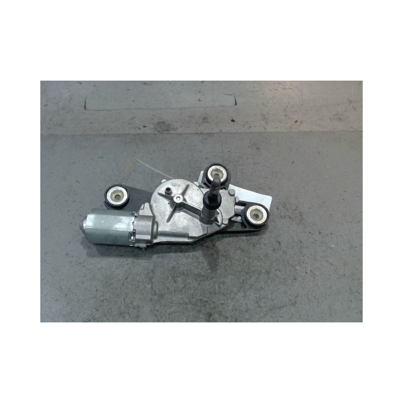 MOTEUR ESSUIE-GLACE ARRIERE FORD FIESTA