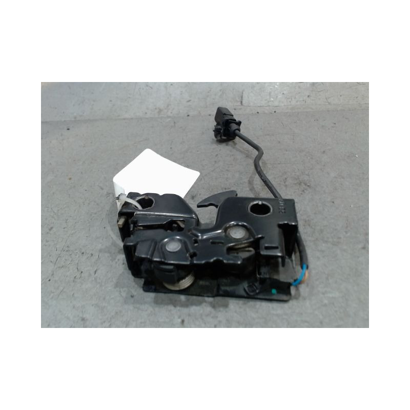 SERRURE CAPOT VOLKSWAGEN POLO