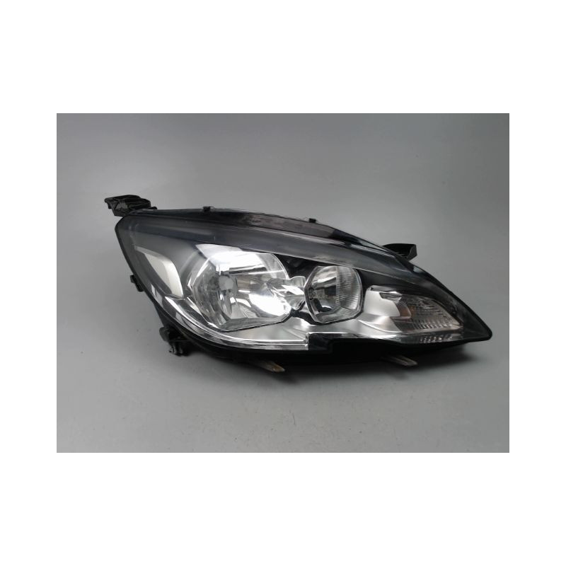 PHARE DROIT PEUGEOT 308 2011-
