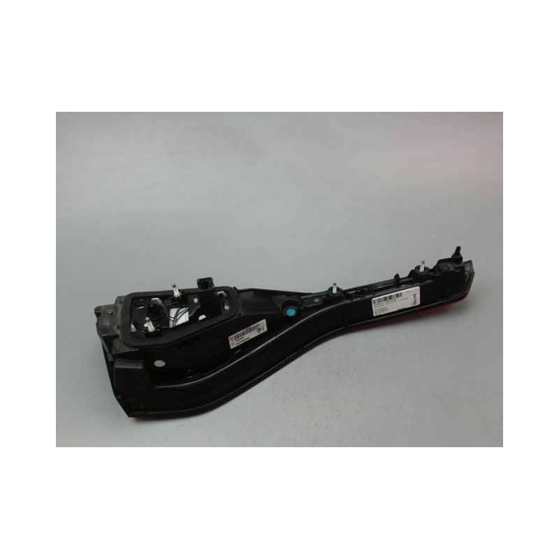 FEU ARRIERE INTERIEUR DROIT RENAULT MEGANE IV PHASE 1 2015-