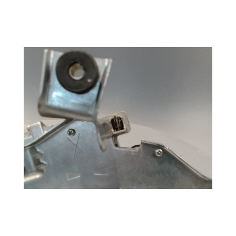 MOTEUR ESSUIE-GLACE ARRIERE NISSAN NOTE