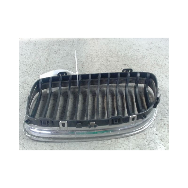 GRILLE CALANDRE DROIT BMW SERIE 3 TOURING (E91)